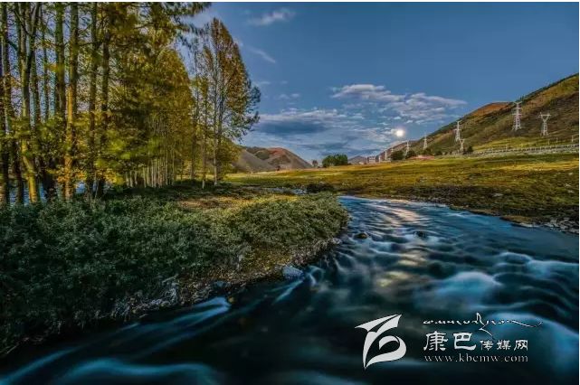 新都橋，正在打開最美時(shí)光,我在這里等你......